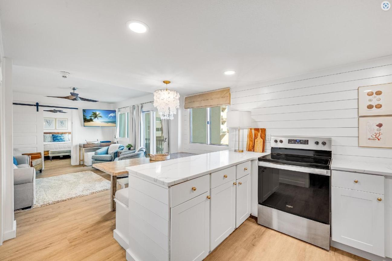 Simple Elegance At A-103 * Panama City Beach